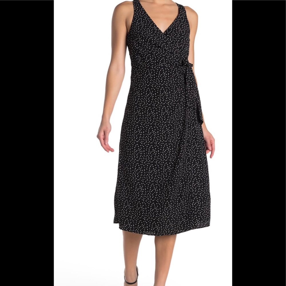 Polka dot dress💕🛒new with a tag